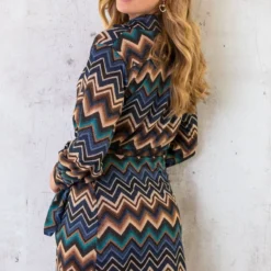 Aztec Overslag Strik Jurk Blauw -Exporteren Dames Glam Winkel Aztec Overslag Strik Jurk Blauw 5 586x900 1