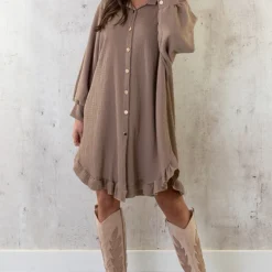 Blouse Jurk Oversized Taupe 10 Blouse Jurk Oversized Taupe -Exporteren Dames Glam Winkel Blouse Jurk Oversized Taupe 6 586x900 1