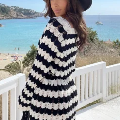 Crochet Strepen Jurk Zwart Ecru -Exporteren Dames Glam Winkel Crochet Strepen Jurk Zwart Ecru 2 586x900 1