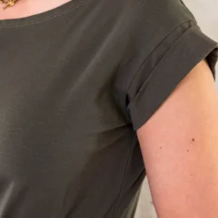 Femme Fatale Jurk Army -Exporteren Dames Glam Winkel Femme Fatale Jurk Army 2 586x900 2