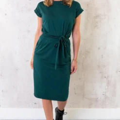 Femme Fatale Jurk Smaragd -Exporteren Dames Glam Winkel Femme Fatale Jurk Smaragd 586x900 1