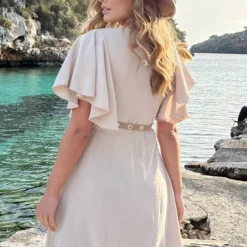 Florence Jurk Beige 2.0 18 Florence Jurk Beige 2.0 -Exporteren Dames Glam Winkel Florence Jurk Beige 2 4 586x900 1