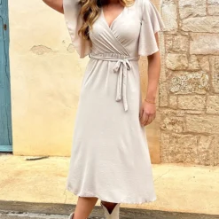 Florence Midi Jurk Beige -Exporteren Dames Glam Winkel Florence Midi Jurk Beige 12 586x900 1