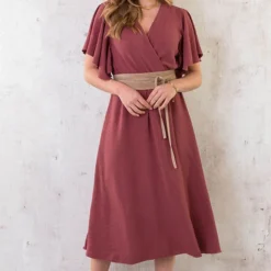 Florence Midi Jurk Dust Roze -Exporteren Dames Glam Winkel Florence Midi Jurk Dust Roze 1 586x900 1