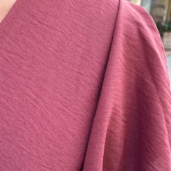 Florence Midi Jurk Dust Roze -Exporteren Dames Glam Winkel Florence Midi Jurk Dust Roze 2 586x900 1