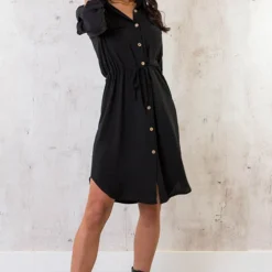 Knopen Jurk Zwart -Exporteren Dames Glam Winkel Knopen Jurk Zwart 586x900 2