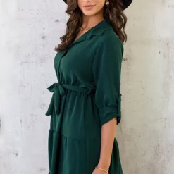 Laagjes Knopen Jurk Smaragd -Exporteren Dames Glam Winkel Laagjes Knopen Jurk Smaragd 1 586x900 1