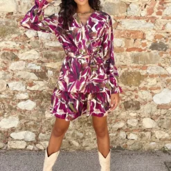 Laagjes Print Jurk Magenta 10 Laagjes Print Jurk Magenta -Exporteren Dames Glam Winkel Laagjes Print Jurk Magenta 3 586x900 1