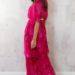 Limited Zijde Maxi Jurk Fuchsia 10 Limited Zijde Maxi Jurk Fuchsia -Exporteren Dames Glam Winkel Limited Zijde Maxi Jurk Fuchsia 1 586x900 1