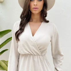 Maxi Jurk Split Beige -Exporteren Dames Glam Winkel Maxi Jurk Split Beige 6 586x900 1