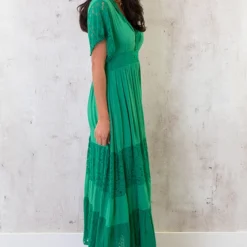 Maxi Kanten Jurk Groen -Exporteren Dames Glam Winkel Maxi Kanten Jurk Groen 1 586x900 1