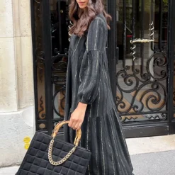 Oversized Jurk Golden Stripes Zwart -Exporteren Dames Glam Winkel Oversized Jurk Golden Stripes Zwart 4 586x900 1