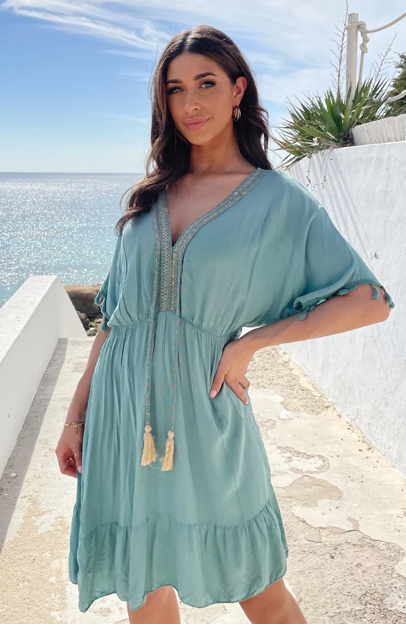 Oversized Jurk Gouden Detail Dust Mint 1 Oversized Jurk Gouden Detail Dust Mint