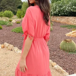 Oversized Jurk Gouden Detail Koraal -Exporteren Dames Glam Winkel Oversized Jurk Gouden Detail Koraal 6 586x900 1