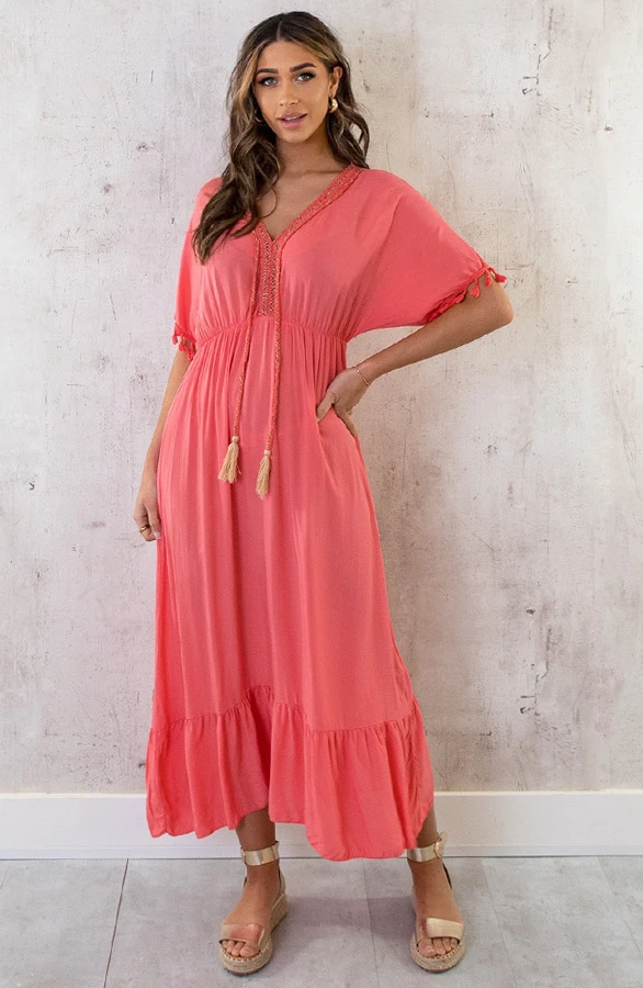 Oversized Jurk Gouden Detail Maxi Koraal 1 Oversized Jurk Gouden Detail Maxi Koraal