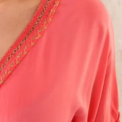 Oversized Jurk Gouden Detail Maxi Koraal 11 Oversized Jurk Gouden Detail Maxi Koraal -Exporteren Dames Glam Winkel Oversized Jurk Gouden Detail Maxi Koraal 586x900 1