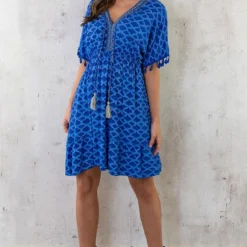 Oversized Jurk Gouden Detail Print Kobalt -Exporteren Dames Glam Winkel Oversized Jurk Gouden Detail Print Kobalt 1 586x900 1