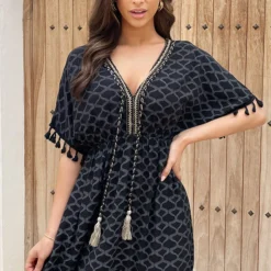 Oversized Jurk Gouden Detail Print Zwart -Exporteren Dames Glam Winkel Oversized Jurk Gouden Detail Print Zwart 2 586x900 1