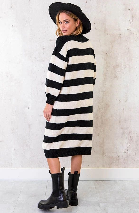 Oversized Strepen Jurk Zwart 7 Oversized Strepen Jurk Zwart - Afbeelding 7