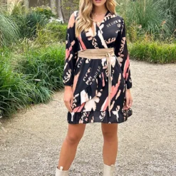 Overslag Print Jurk Zwart Beige -Exporteren Dames Glam Winkel Overslag Print Jurk Zwart Beige 586x900 1