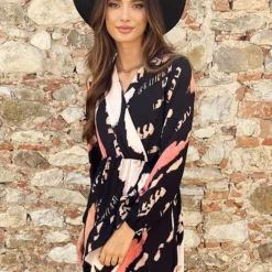 Overslag Print Jurk Zwart Beige -Exporteren Dames Glam Winkel Overslag Print Jurk Zwart Beige2 586x900 1