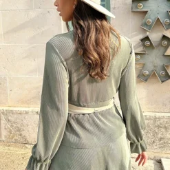 Plisse Laagjes Jurk Army -Exporteren Dames Glam Winkel Plisse Laagjes Jurk Army 9 586x900 1