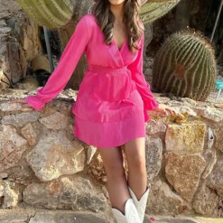 Plisse Laagjes Jurk Fuchsia -Exporteren Dames Glam Winkel Plisse Laagjes Jurk Fuchsia 3 586x900 1