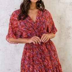 Print Jurk Ruffle Mouw Roze Rood Lila -Exporteren Dames Glam Winkel Print Jurk Ruffle Mouw Roze Rood Lila 6 586x900 1