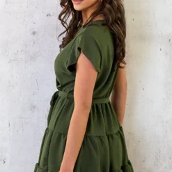 Sienna Jurk Army 17 Sienna Jurk Army -Exporteren Dames Glam Winkel Sienna Jurk Army 1 586x900 1