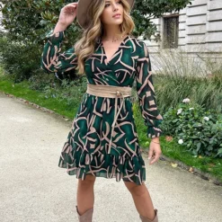 V-hals Jurk Paris Smaragd Goud -Exporteren Dames Glam Winkel V hals Jurk Paris Smaragd Goud 1 586x900 1