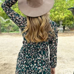 V-hals Strik Jurk Dots Smaragd 16 V-hals Strik Jurk Dots Smaragd -Exporteren Dames Glam Winkel V hals Strik Jurk Dots Smaragd 5 586x900 1