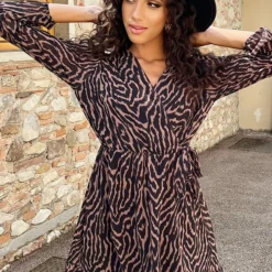 V-hals Strik Jurk Zebra Camel 21 V-hals Strik Jurk Zebra Camel -Exporteren Dames Glam Winkel V hals Strik Jurk Zebra Camel 4 586x900 2